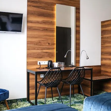 Bloom Airport Okecie Hotell Raszyn