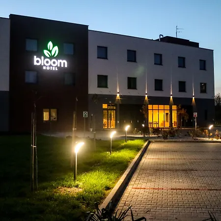 Hotel Bloom Airport Okecie Raszyn
