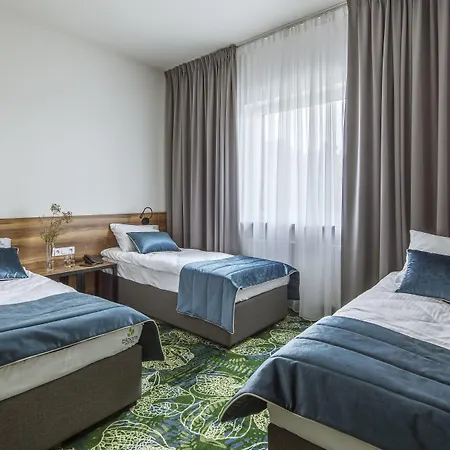 Bloom Airport Okecie Hotel 2*