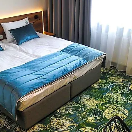 Bloom Airport Okecie Hotel