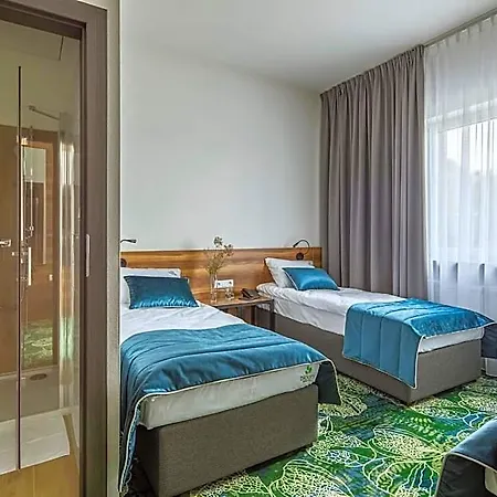 Hotel Bloom Airport Okecie