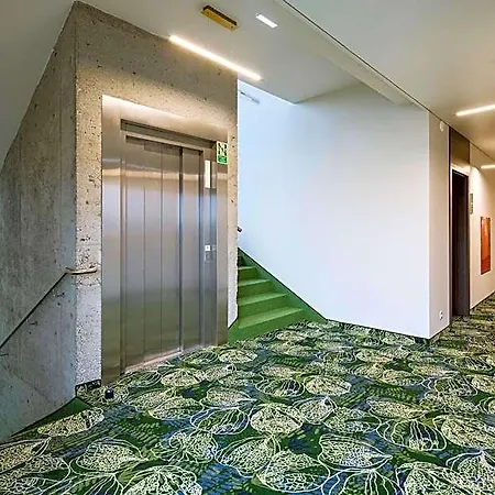 Hotel Bloom Airport Okecie