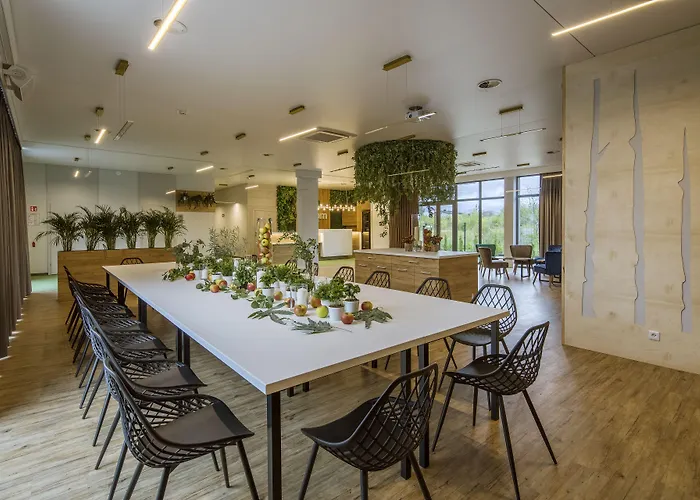 Hotel Bloom Airport Okecie Raszyn