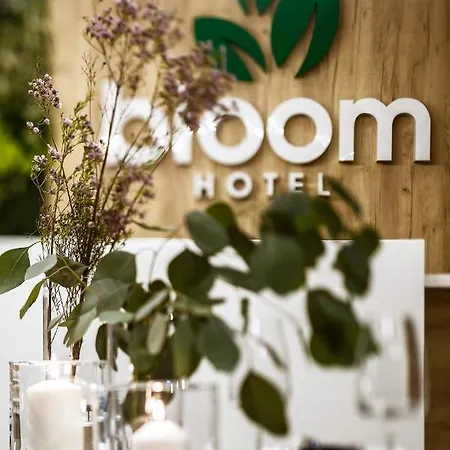 Hotell Bloom Airport Okecie